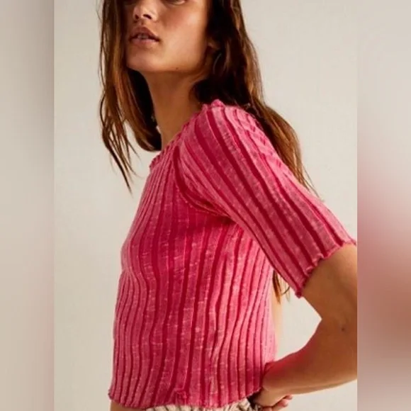 Free People NEW Vibrant Pink Knit Top NWT off shoulder crop sweater blouse - Picture 2 of 5